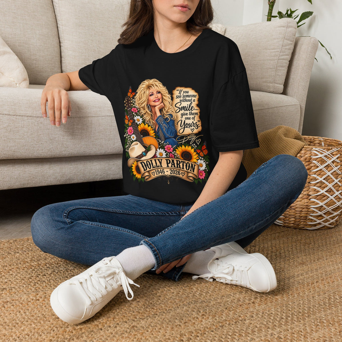 Dolly Parton Tribute T-Shirt — “If you see someone without a smile…” Graphic Tee